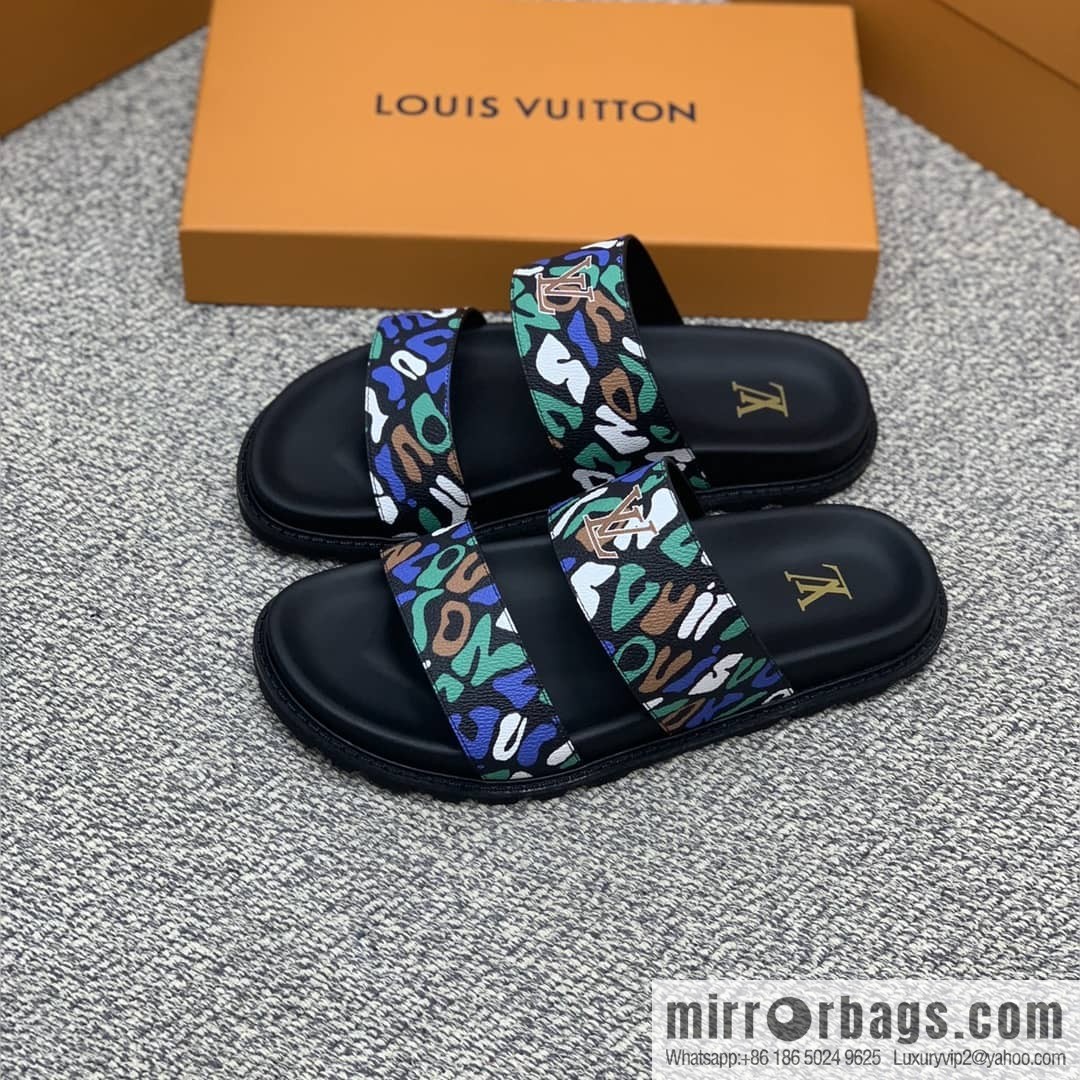 LV/Louis Vuitton features classic PVC men's sandals with black outsoles