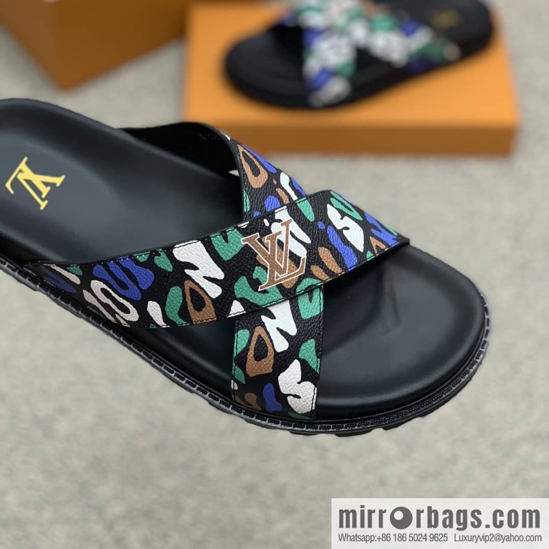 LV/Louis Vuitton features classic PVC men's sandals with black outsoles
