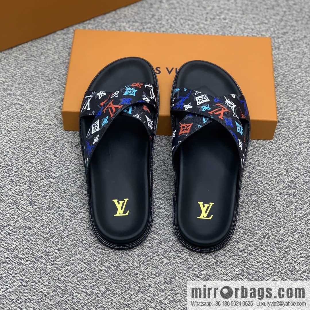 LV/Louis Vuitton features classic PVC men's sandals with black outsoles