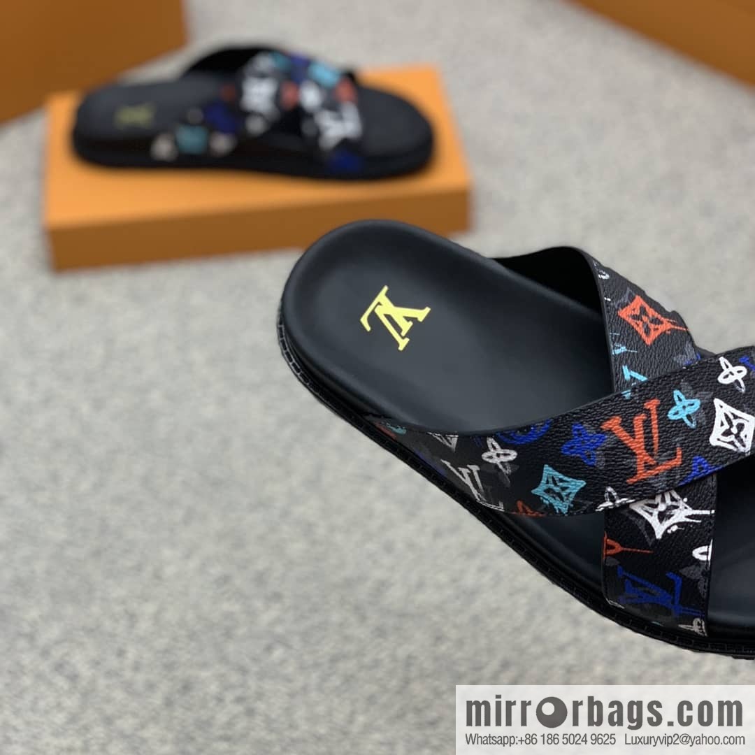 LV/Louis Vuitton features classic PVC men's sandals with black outsoles
