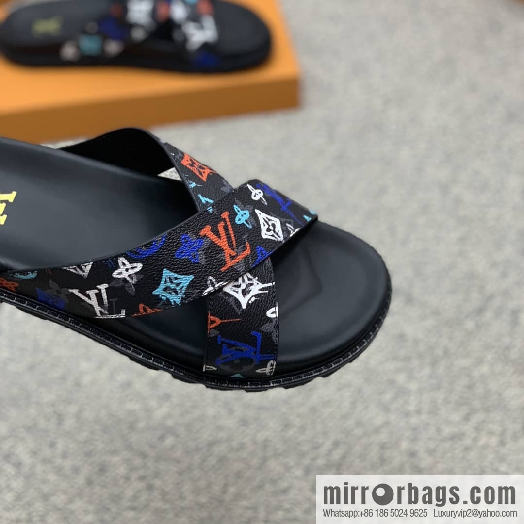 LV/Louis Vuitton features classic PVC men's sandals with black outsoles