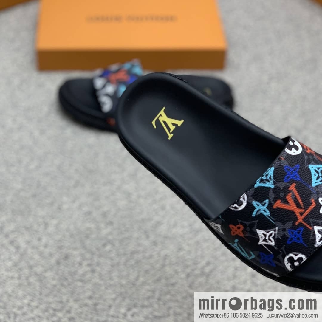 LV/Louis Vuitton features classic PVC men's sandals with black outsoles