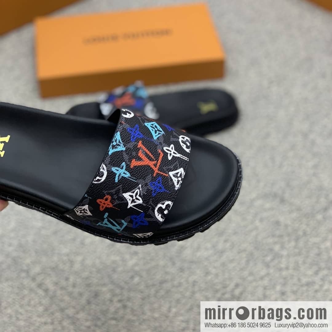 LV/Louis Vuitton features classic PVC men's sandals with black outsoles