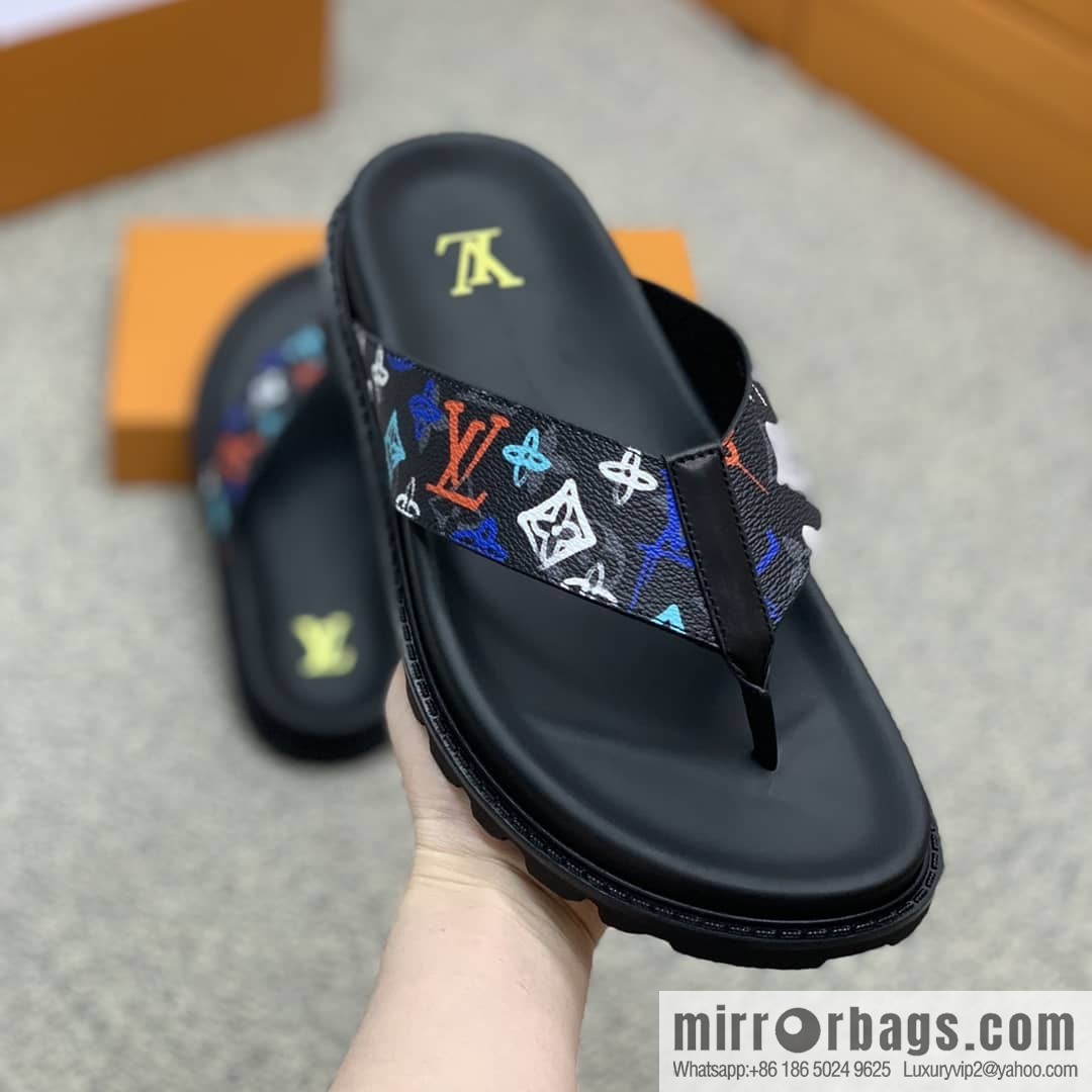 LV/Louis Vuitton features classic PVC men's sandals with black outsoles