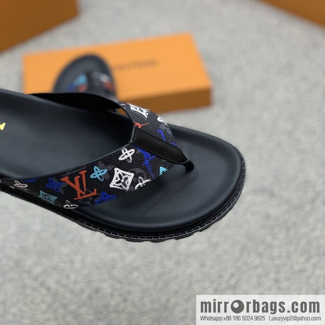 LV/Louis Vuitton features classic PVC men's sandals with black outsoles
