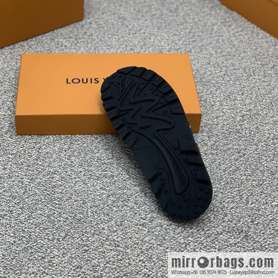 LV/Louis Vuitton features classic PVC men's sandals with black outsoles