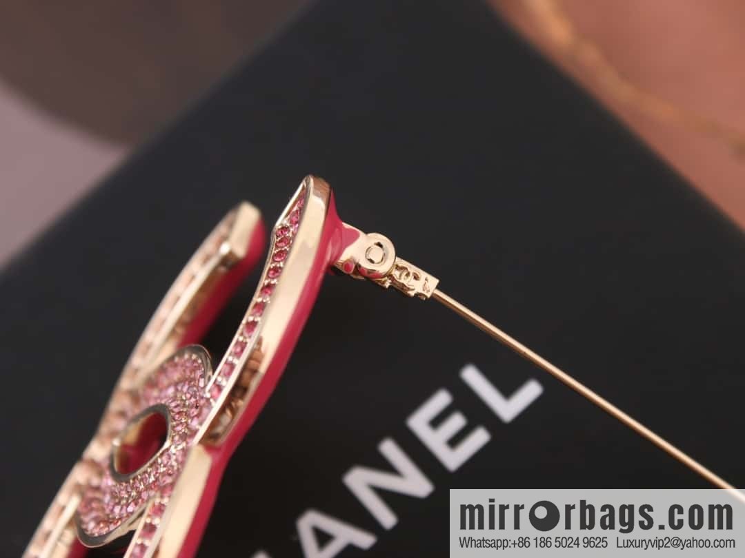 New ☑️ CHANEL Chanel double c full diamond brooch