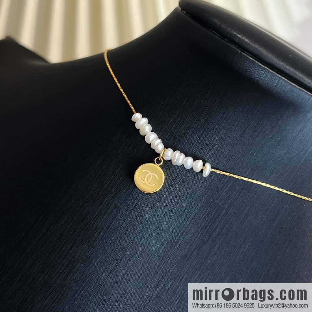 New ☑️ Chanel gold round double c irregular pearl necklace