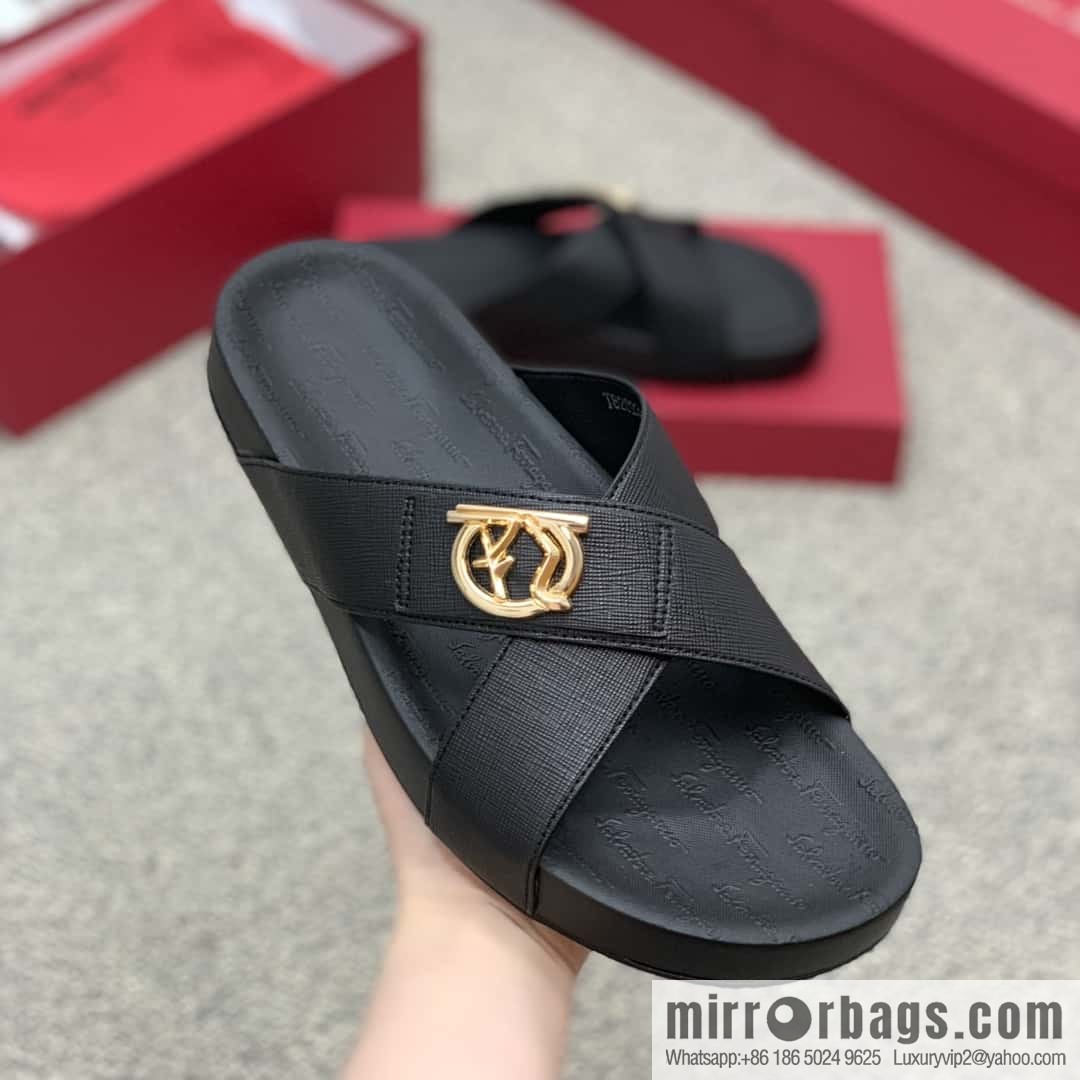 Ferragamo with black calfskin men's sandals