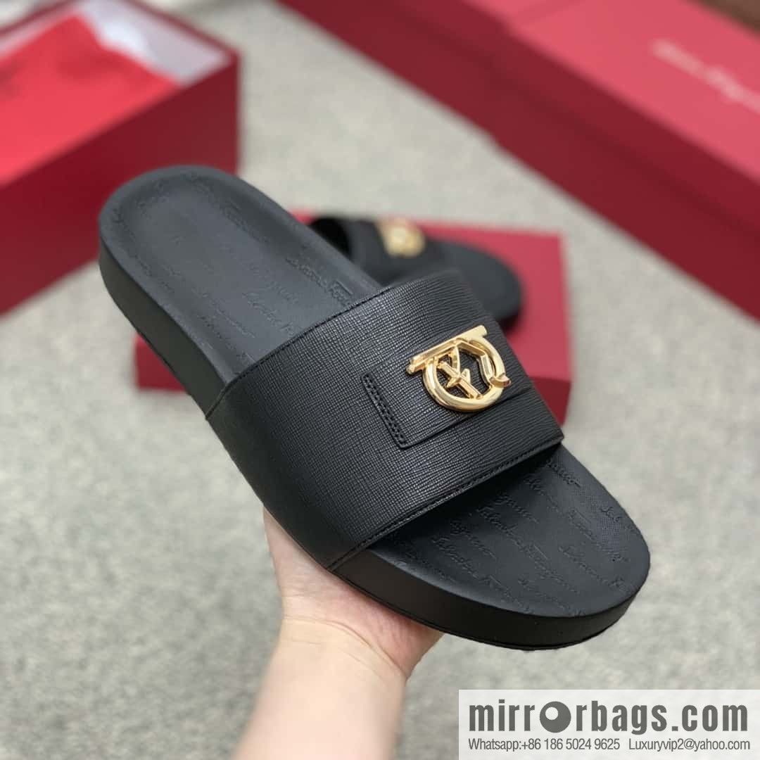 Ferragamo with black calfskin men's sandals