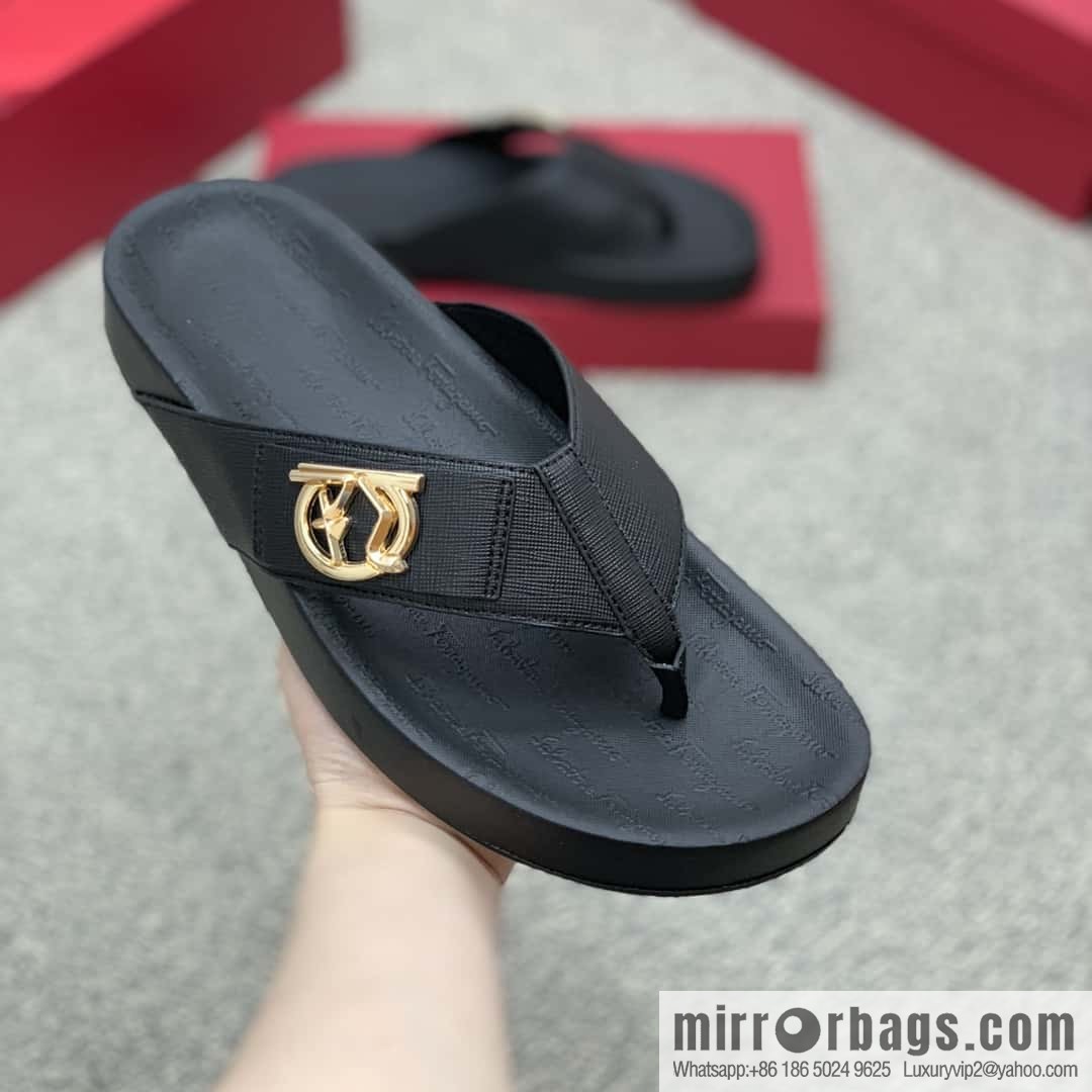 Ferragamo with black calfskin men's sandals
