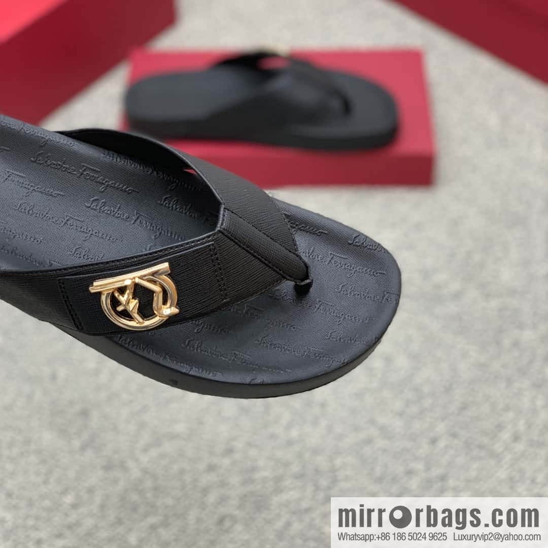 Ferragamo with black calfskin men's sandals