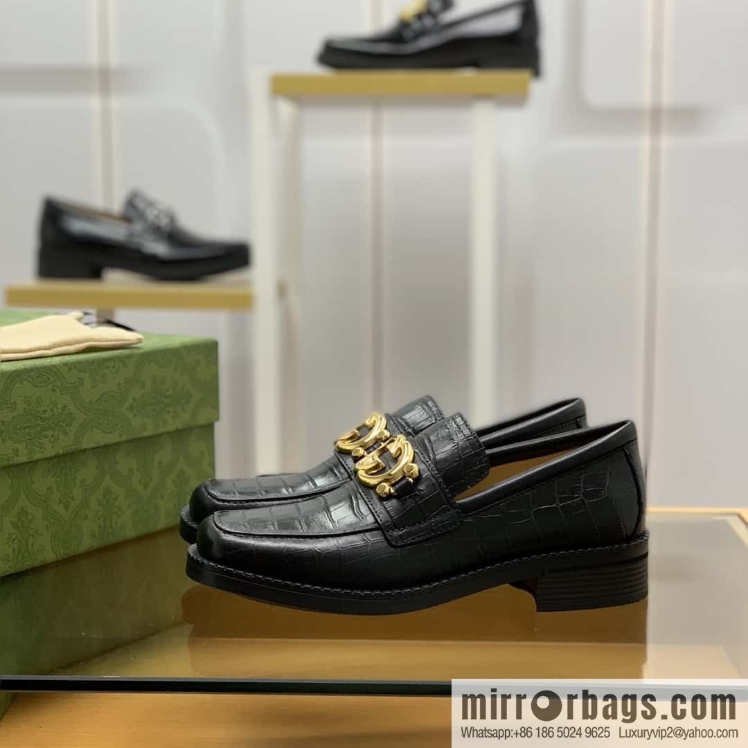 Gucci Gucci uses black smooth cow leather (fabric) carefully made men's loafers
