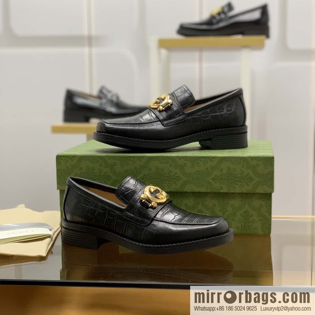 Gucci Gucci uses black smooth cow leather (fabric) carefully made men's loafers