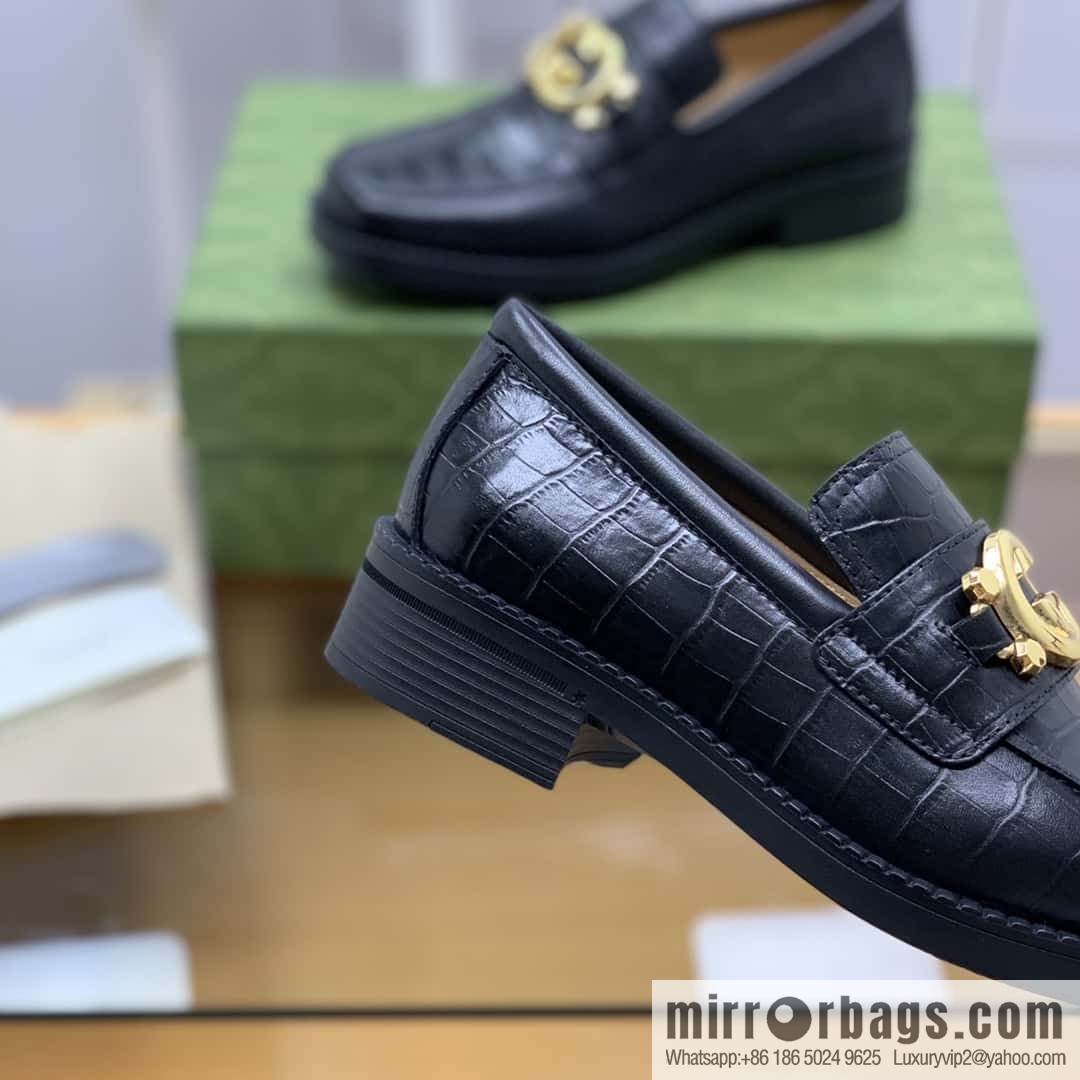 Gucci Gucci uses black smooth cow leather (fabric) carefully made men's loafers