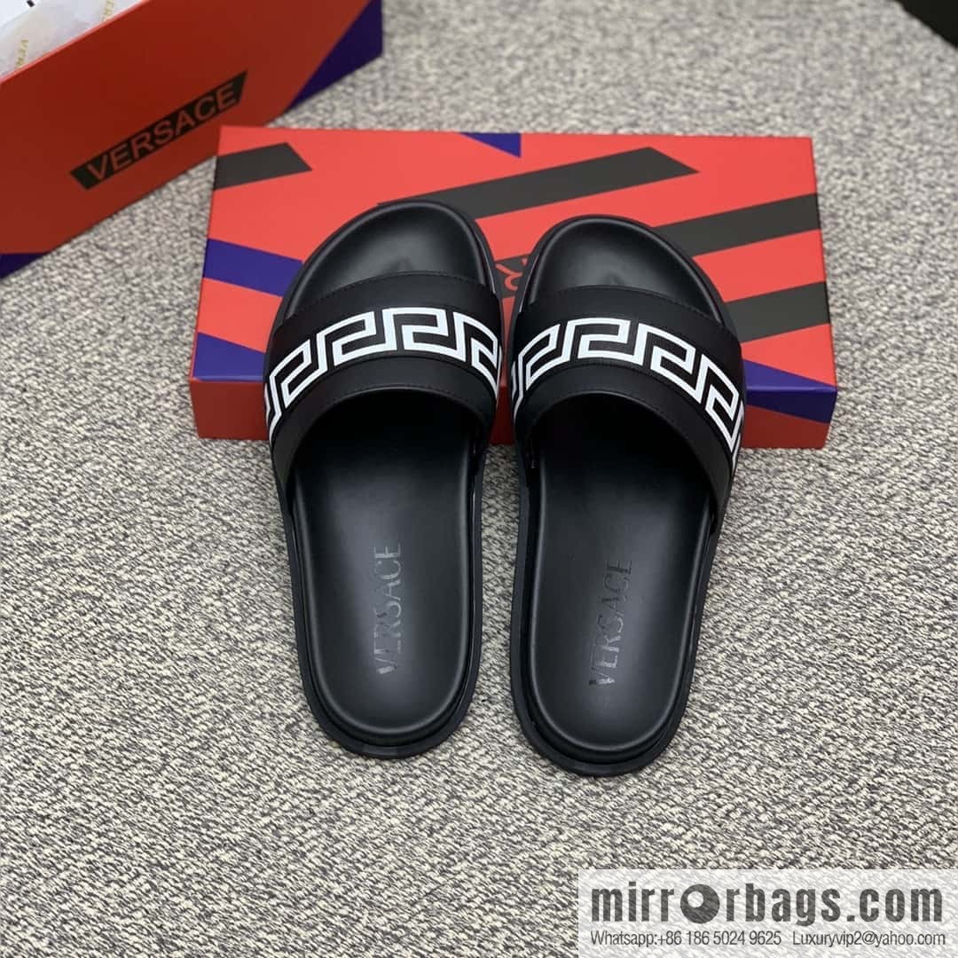 Versace uses black calfskin men's sandals
