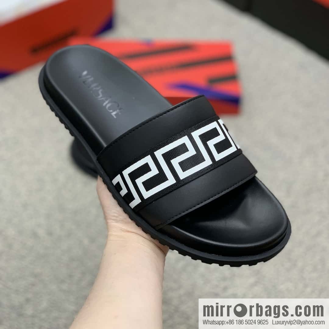 Versace uses black calfskin men's sandals