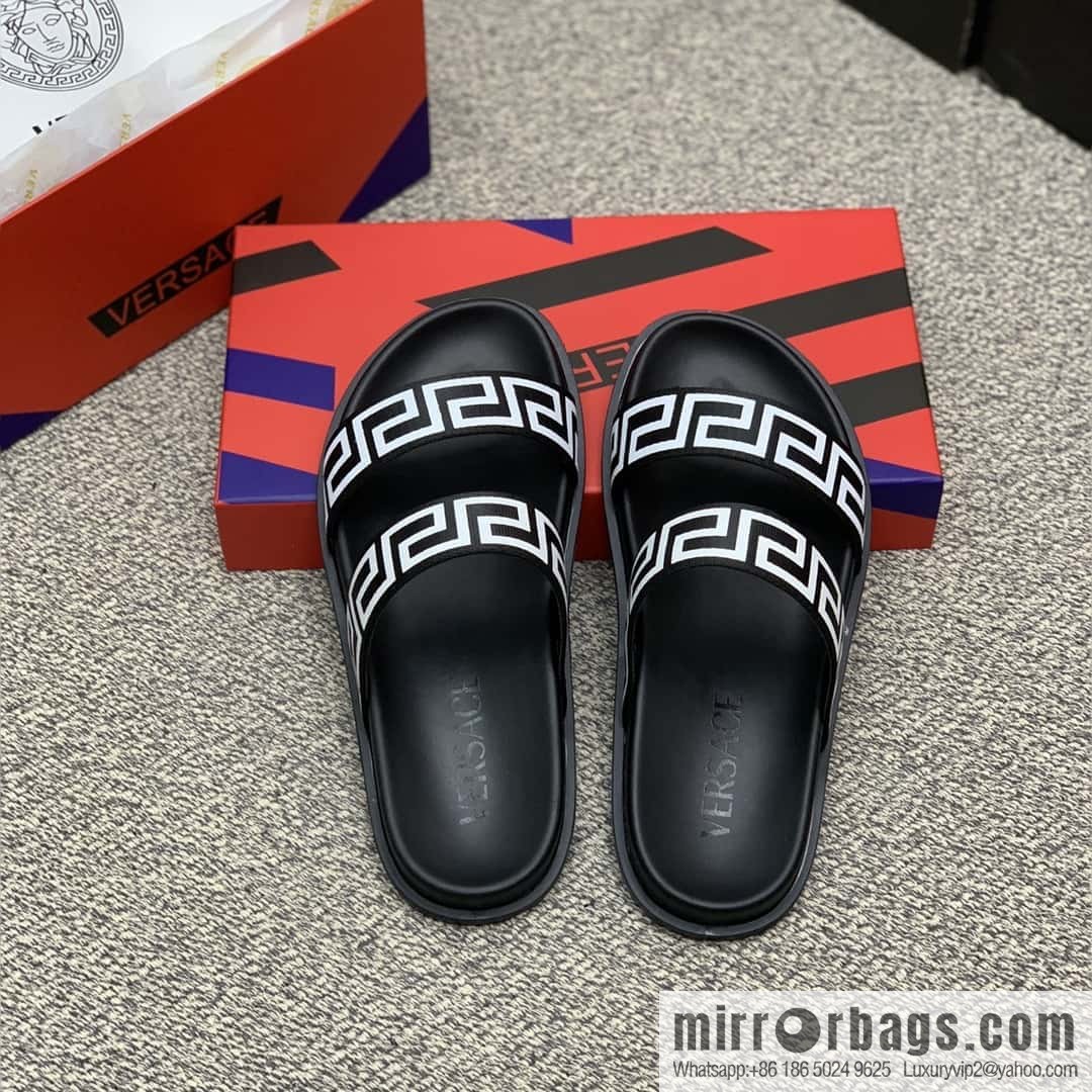 Versace uses black calfskin men's sandals