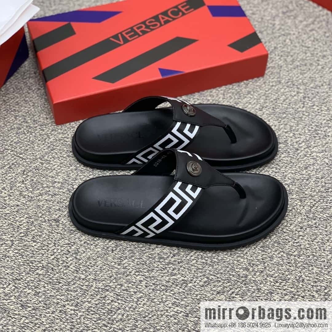 Versace uses black calfskin men's sandals