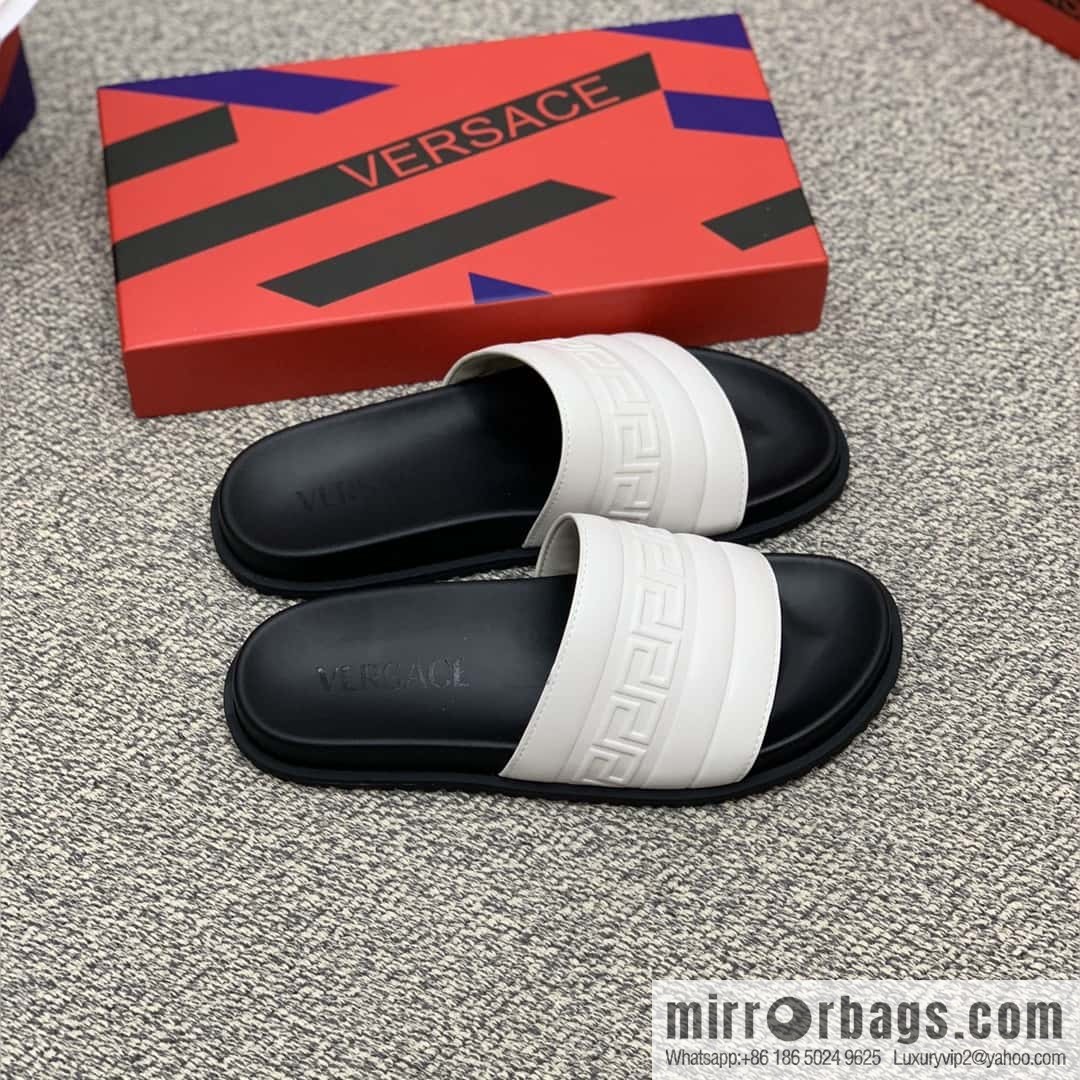 Versace uses black calfskin men's sandals