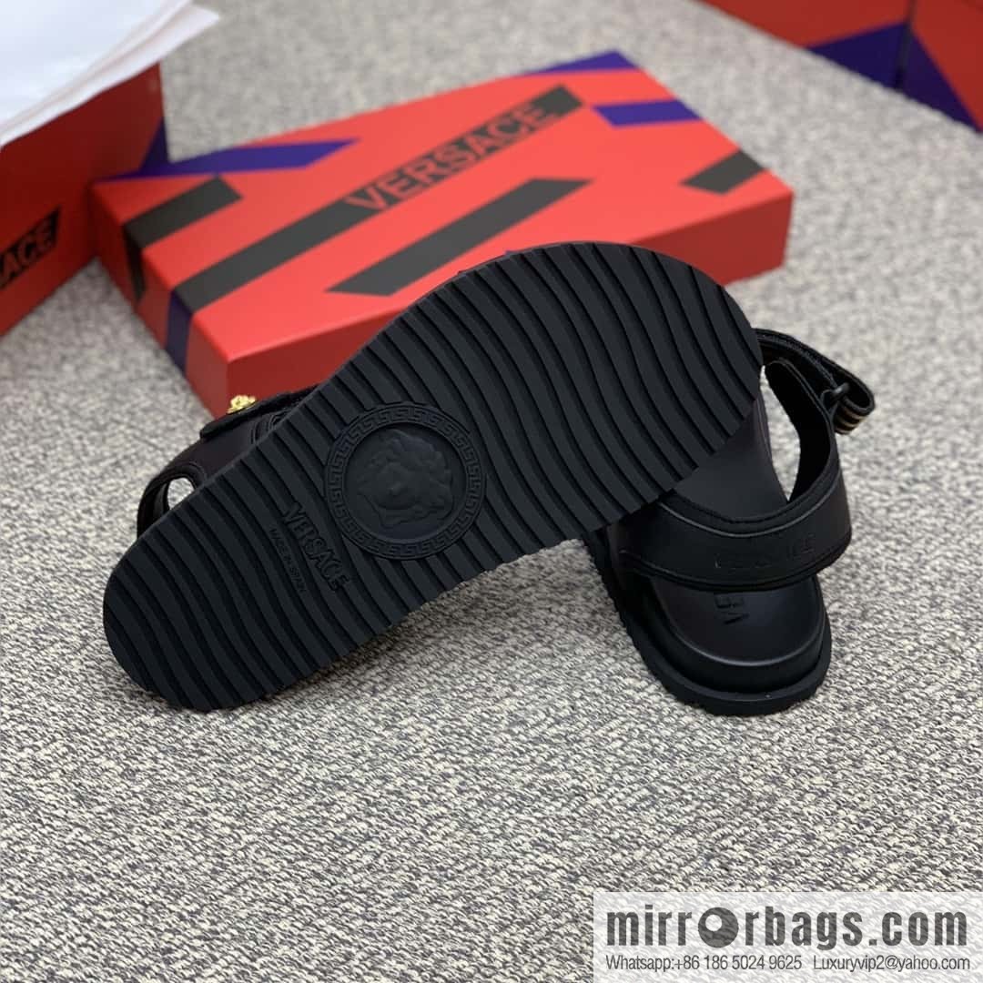 Versace uses black calfskin men's sandals