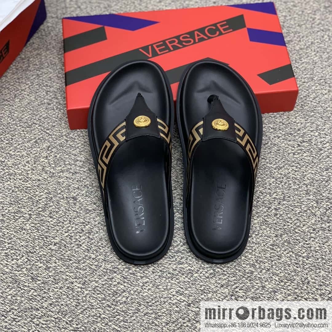 Versace uses black calfskin men's sandals