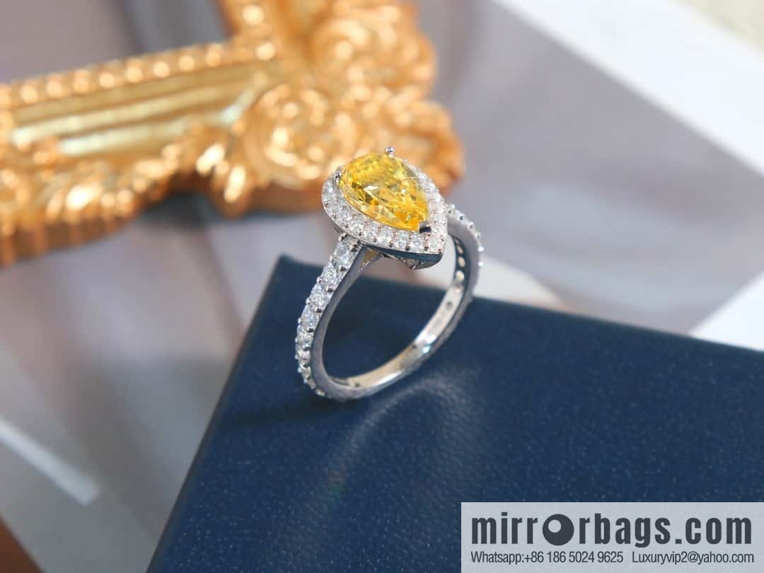 GRAFF droplet yellow diamond ring