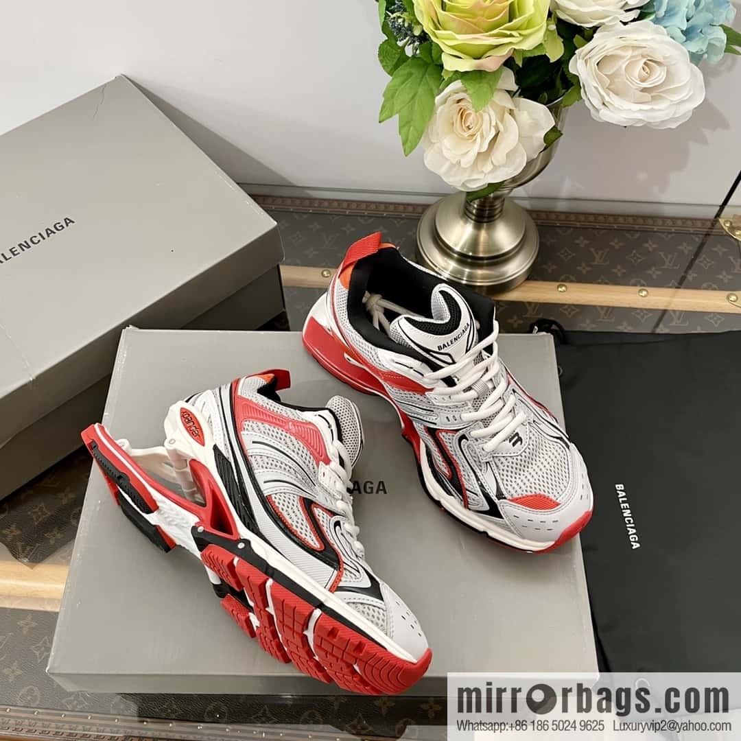 𝐁𝐚𝐥𝐞𝐧𝐜𝐢𝐚𝐠𝐚|||𝐗-𝐏𝐚𝐧𝐝𝐞𝐫 series. Vintage old spring shoes