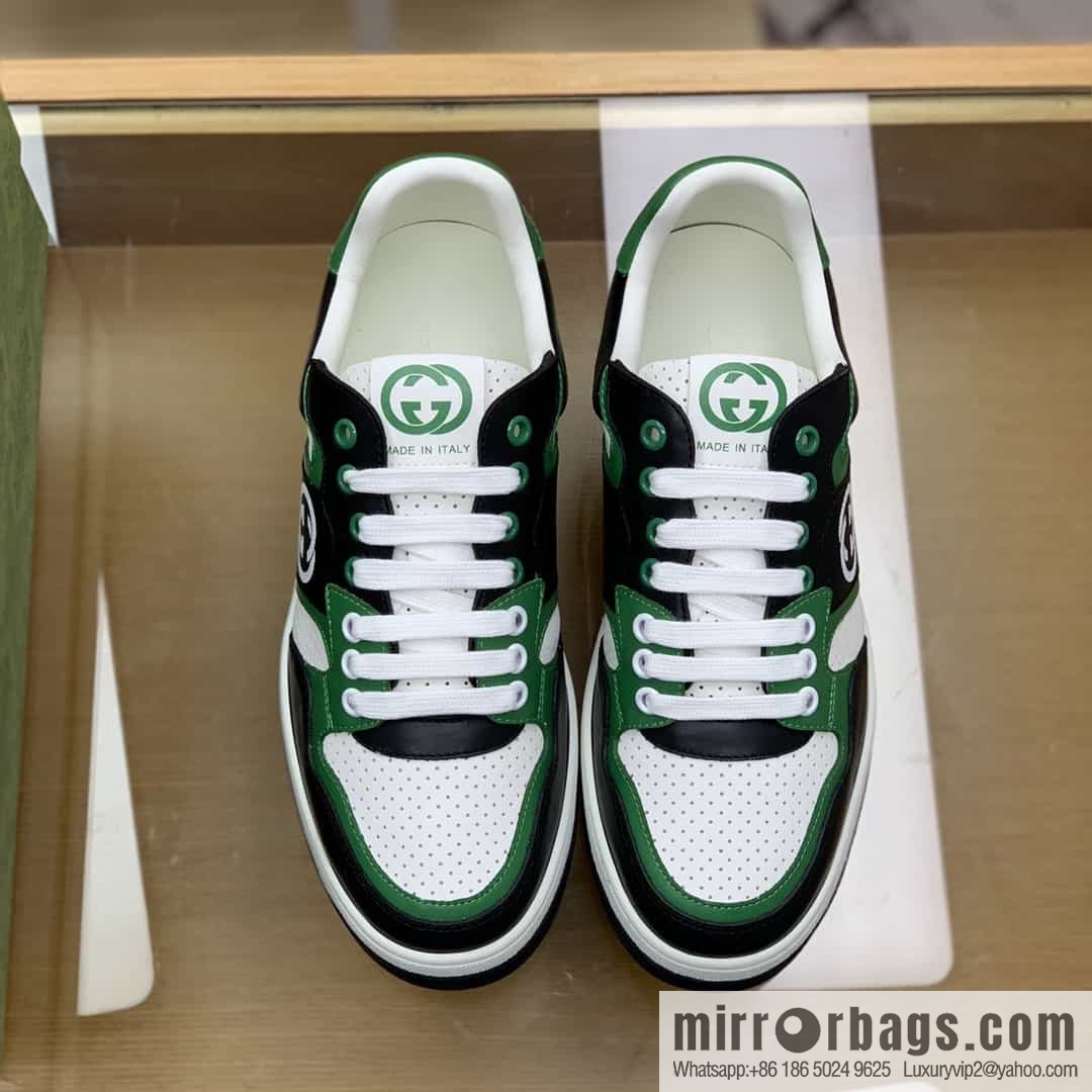 Gucci Gucci uses color matching leather and integrates iconic elements into men's casual shoes