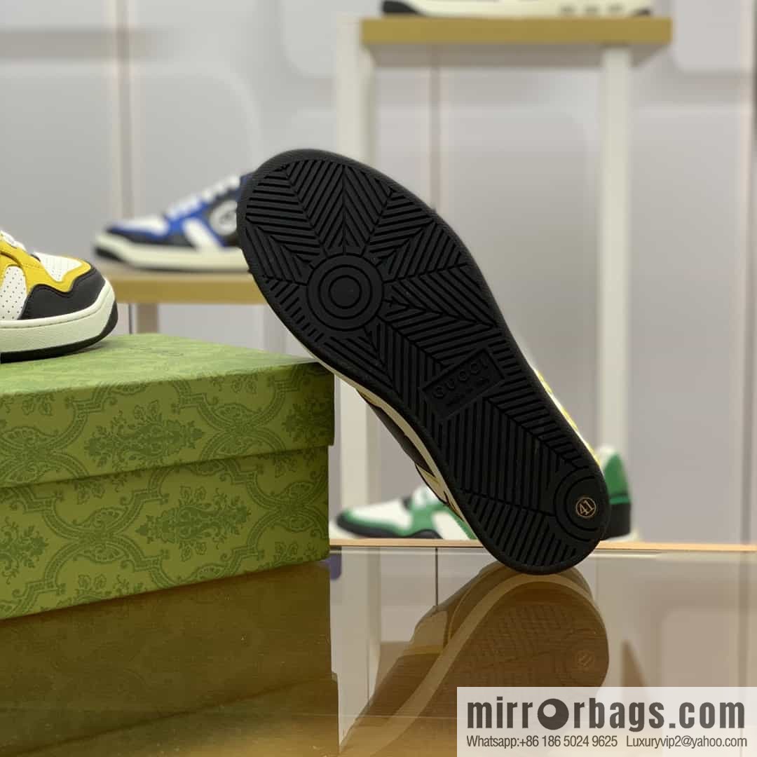 Gucci Gucci uses color matching leather and integrates iconic elements into men's casual shoes