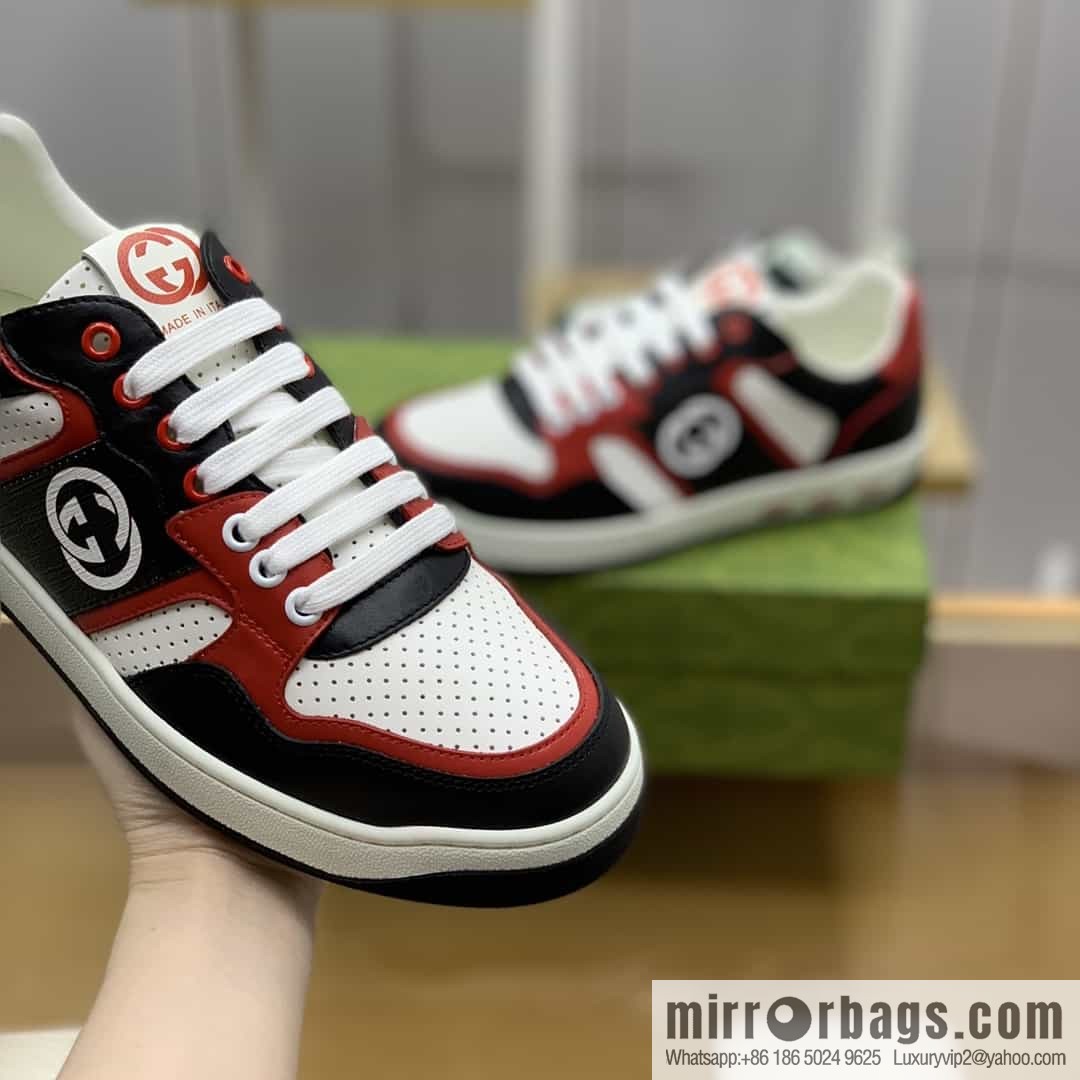Gucci Gucci uses color matching leather and integrates iconic elements into men's casual shoes