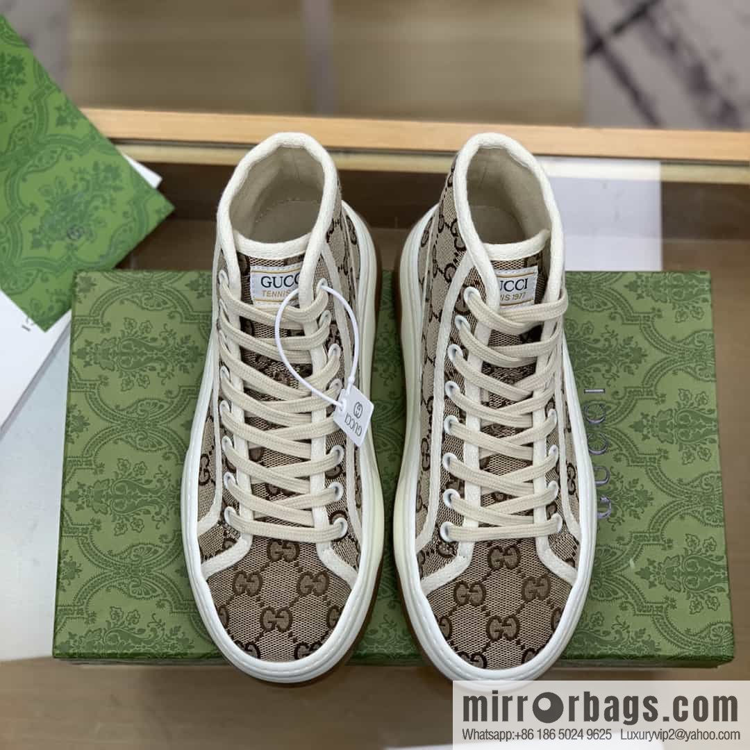 Gucci Gucci uses apricot classic GG canvas to make women's sports and leisure platform shoes