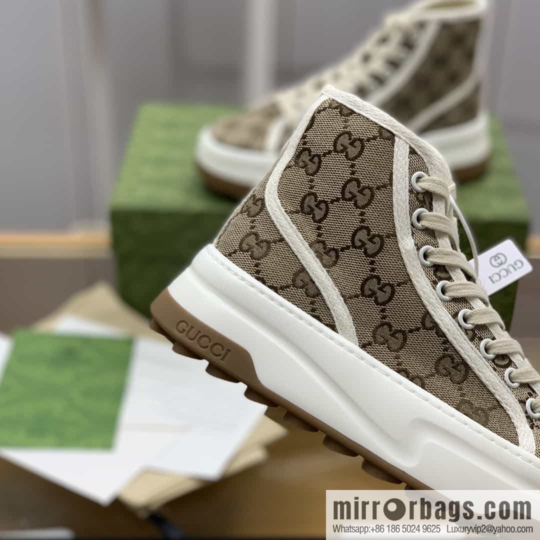 Gucci Gucci uses apricot classic GG canvas to make women's sports and leisure platform shoes
