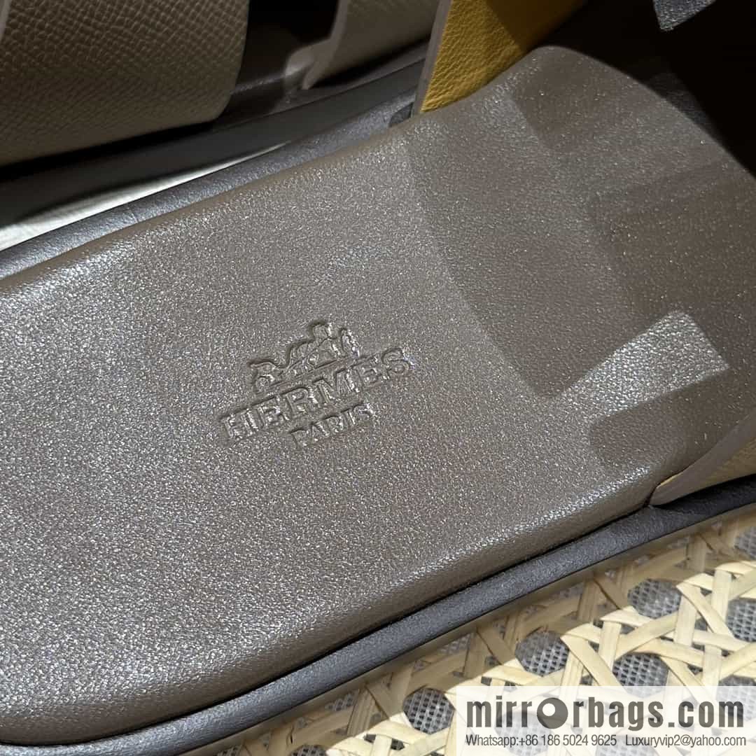 Hermes Hermès Italian imported leather classic men's slippers