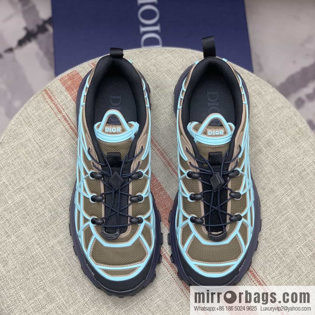 DIOR Dior makes new men's B31 sports and leisure shoes with khaki mesh fabric