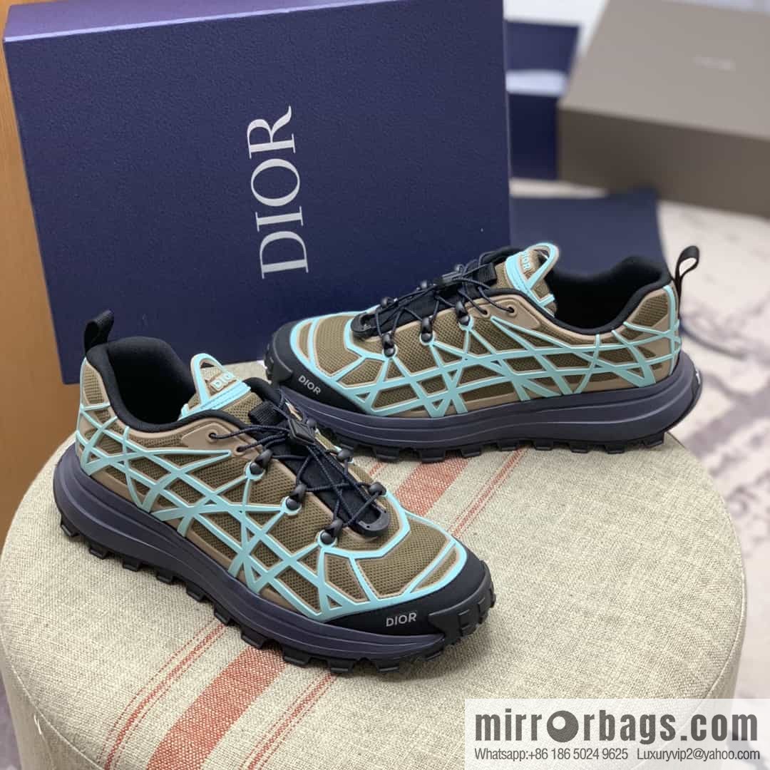DIOR Dior makes new men's B31 sports and leisure shoes with khaki mesh fabric