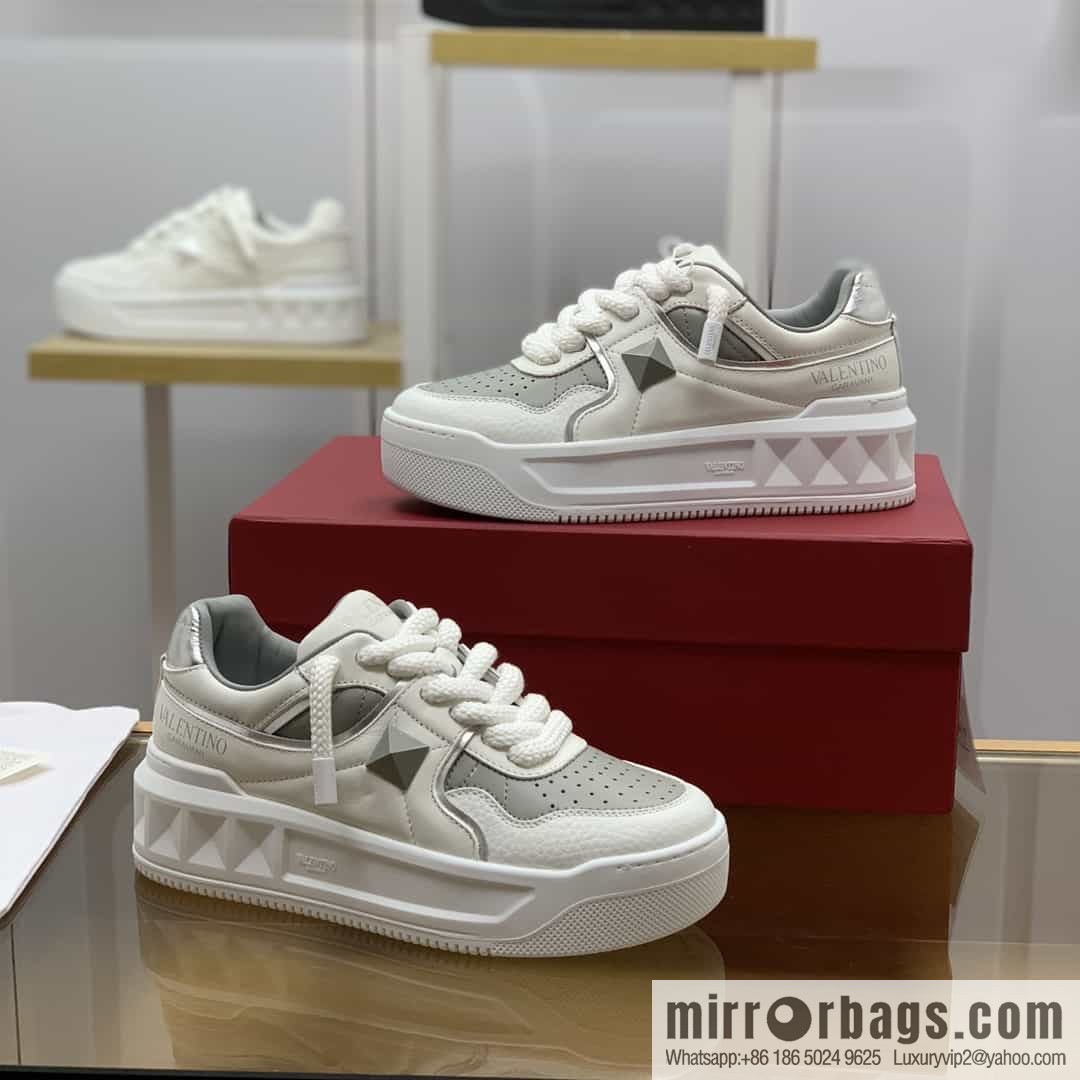 VALENTINO Valentino with sheepskin His & Hers low-top sneakers