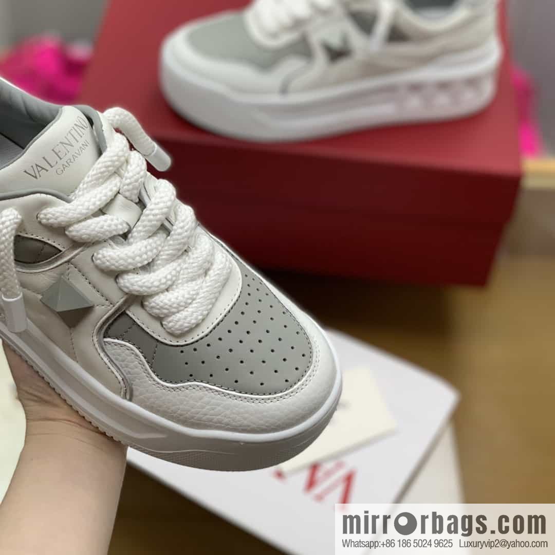 VALENTINO Valentino with sheepskin His & Hers low-top sneakers