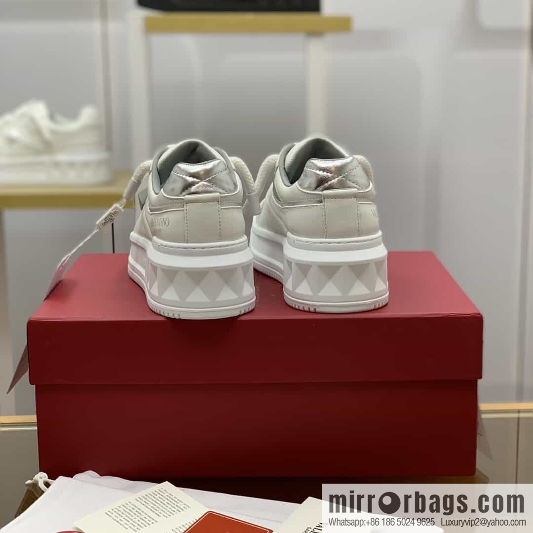 VALENTINO Valentino with sheepskin His & Hers low-top sneakers
