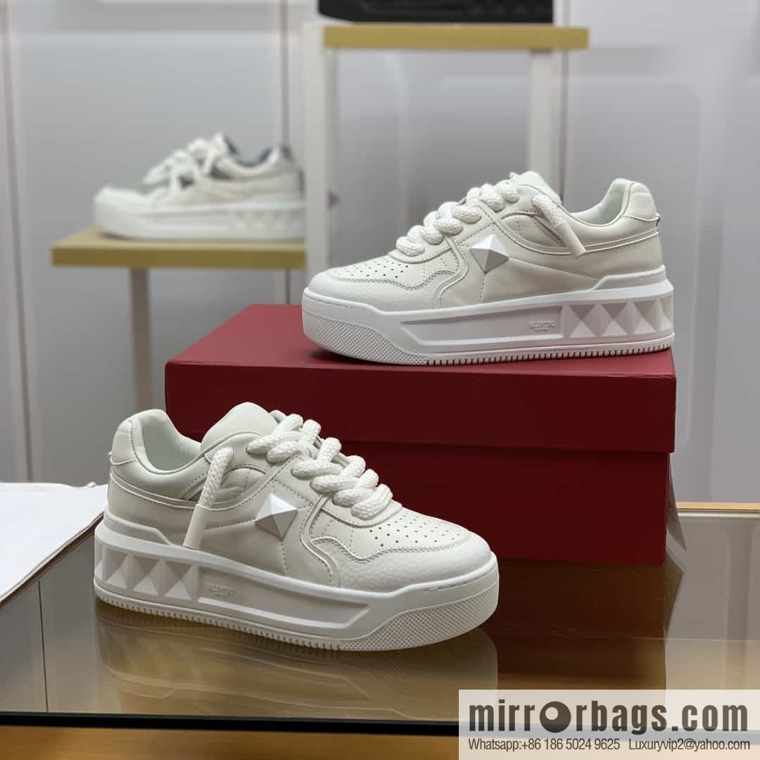 VALENTINO Valentino with sheepskin His & Hers low-top sneakers