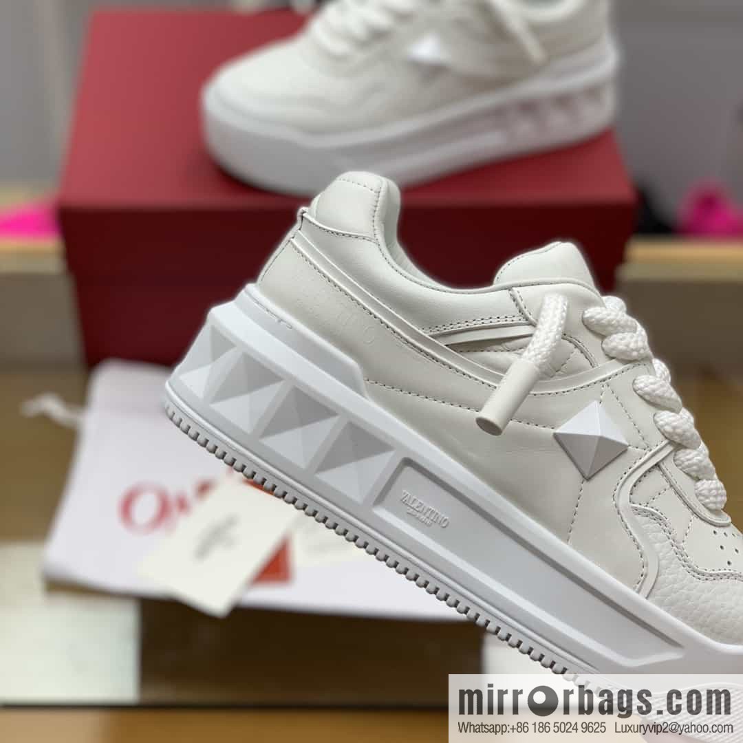 VALENTINO Valentino with sheepskin His & Hers low-top sneakers