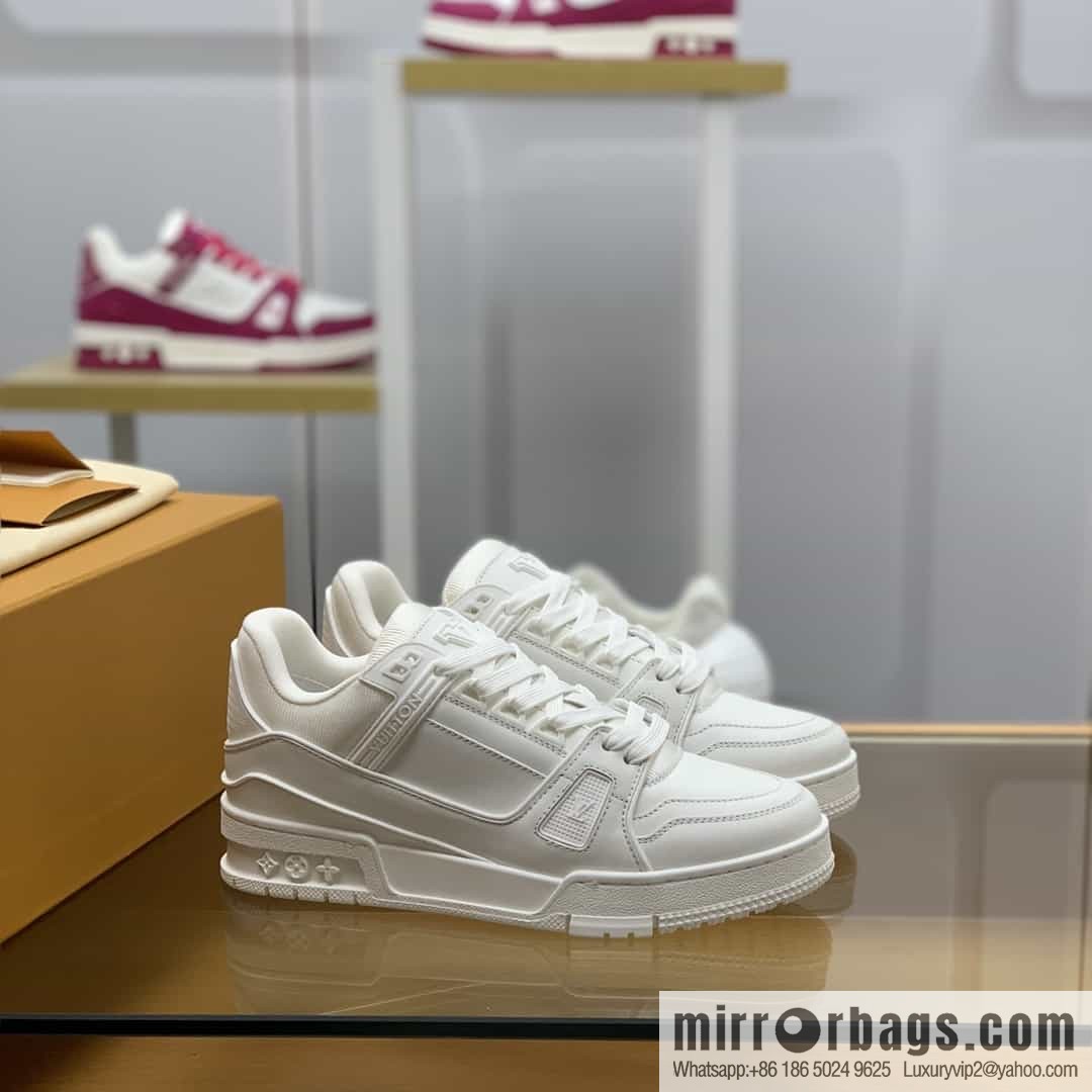 LV/Louis Vuitton His & Hers sports and leisure shoes made of white calfskin