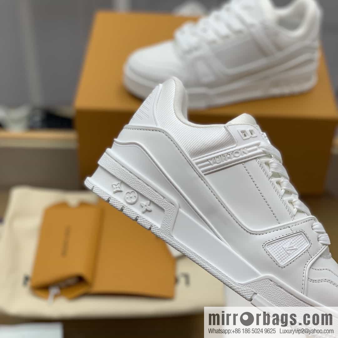 LV/Louis Vuitton His & Hers sports and leisure shoes made of white calfskin