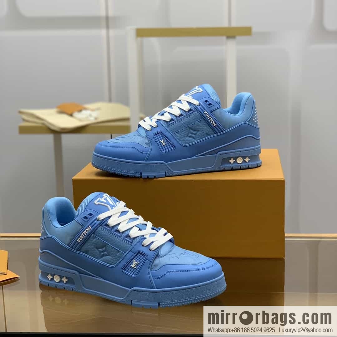 LV/Louis Vuitton men's sports and leisure shoes made of blue calfskin