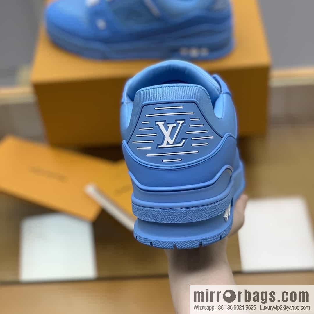 LV/Louis Vuitton men's sports and leisure shoes made of blue calfskin