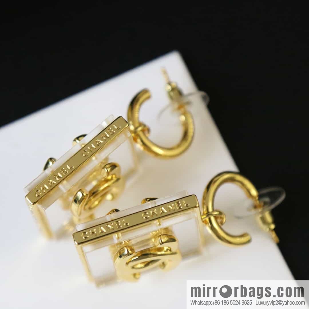 New ☑️ CHANEL CHANEL C2 double c square acrylic stud earrings