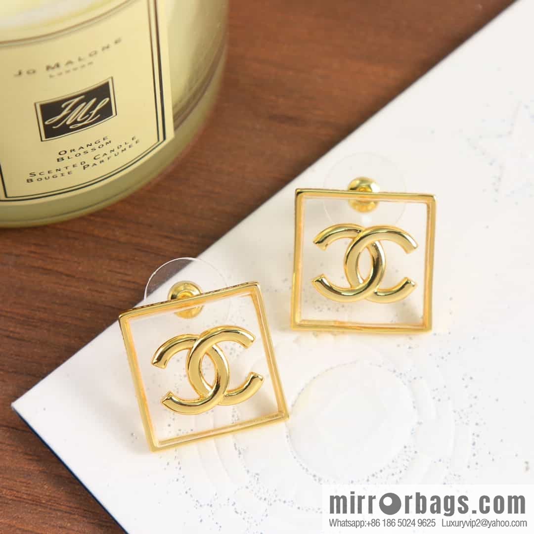 New ☑️ Chanel c1 double c square acrylic stud earrings