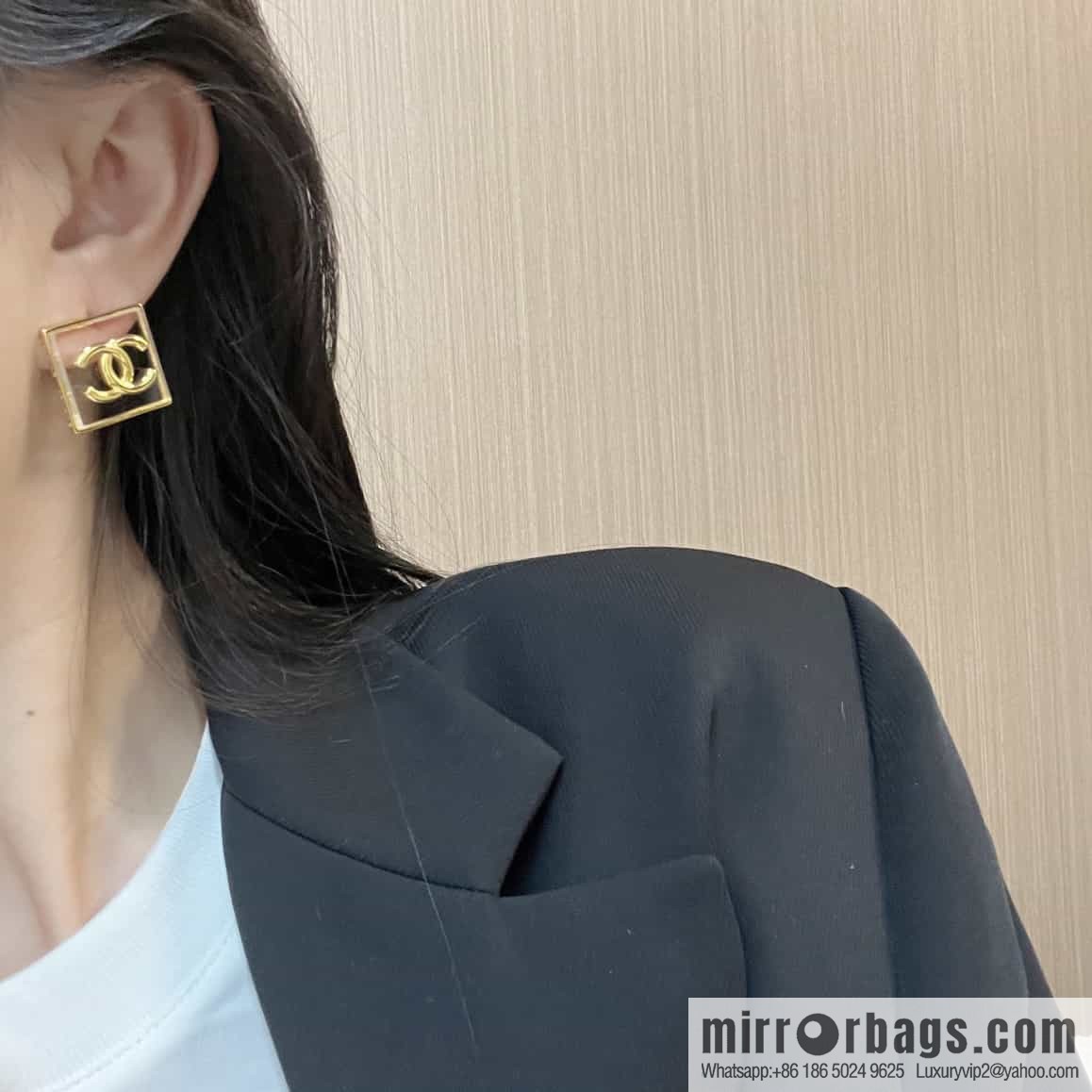 New ☑️ Chanel c1 double c square acrylic stud earrings