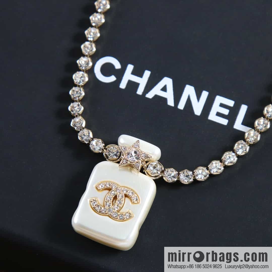 New ☑️ Chanel double c perfume bottle full of diamonds necklace