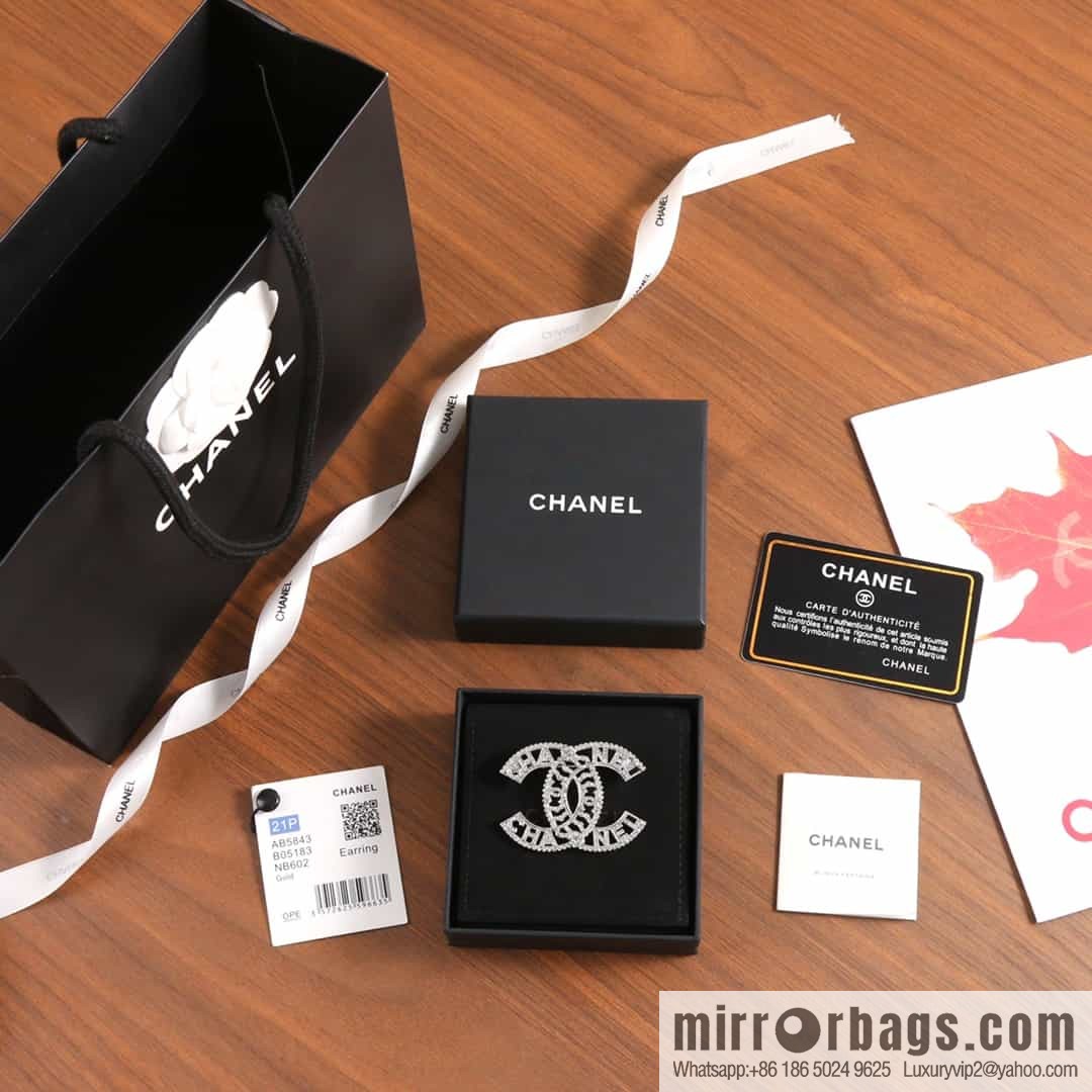 New ☑️ Chanel double c hollow full diamond brooch